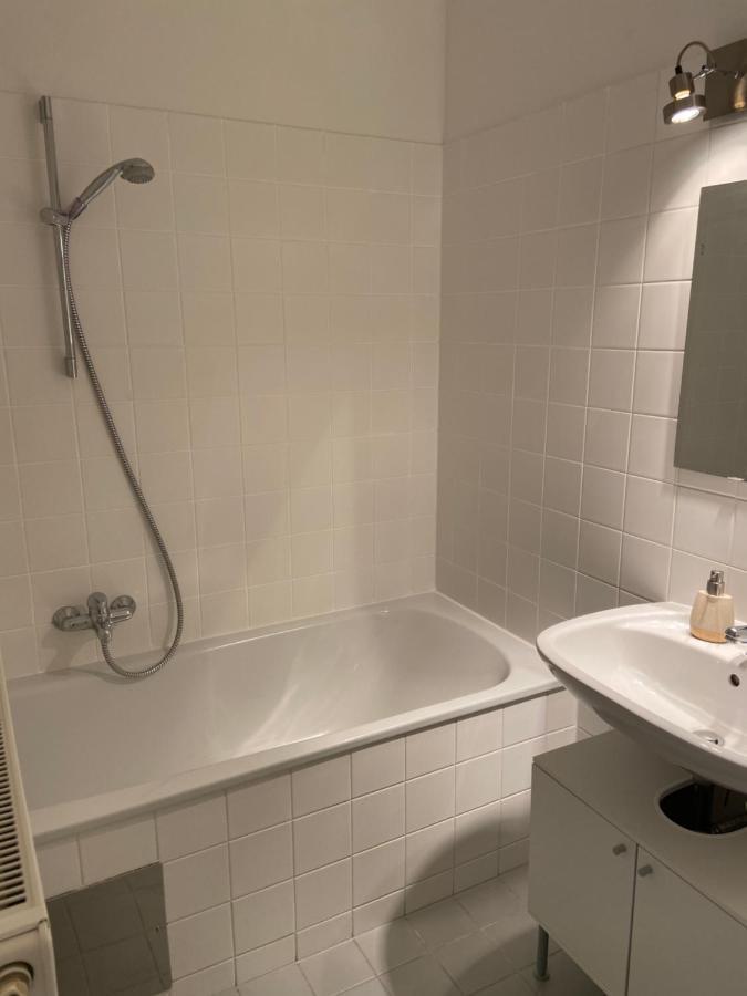 Bright Apartment With A Free Parking Garage @ Wienerberg Kültér fotó